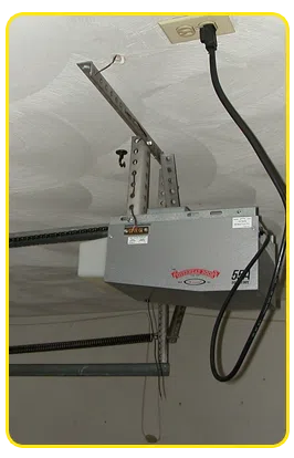 Garage Door Solution Service Wallingford, PA 610-222-6431 - sb-door-opener